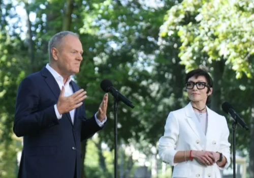Mróz-Gorgoń znika po skandalu z raportem. 