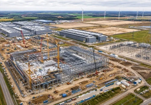 Europa buduje centra danych, ale brakuje jej prądu. Polska walczy o inwestycje AI