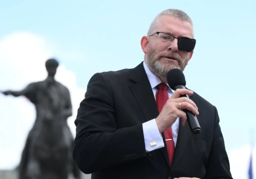 Braun z młotem przy pomniku UPA. Strona ukraińska reaguje
