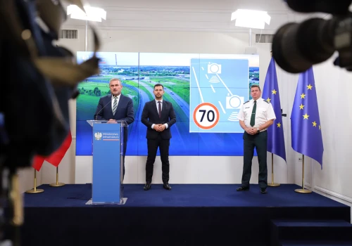 Odcinkowy pomiar prędkości będzie pokazywał dozwolony limit
