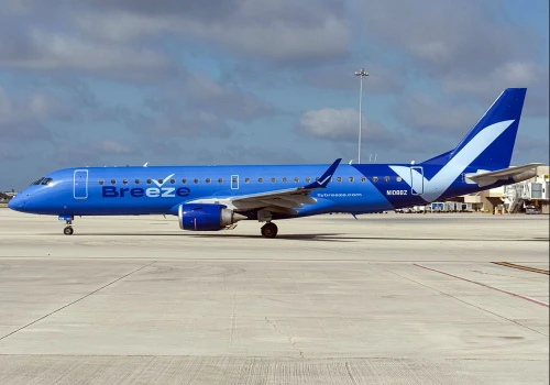 Breeze Airways kończą erę Embraerów. Linia już tylko z flotą Airbusów A220