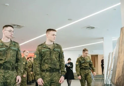Spada tempo rosyjskiej rekrutacji do walki na Ukrainie - mimo rekordowych wypłat dla ochotników
