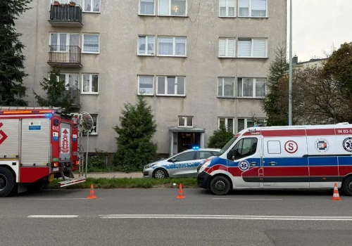 Pilne! Akcja służb na ul. 11 Pułku Ułanów Legionowych w Ciechanowie