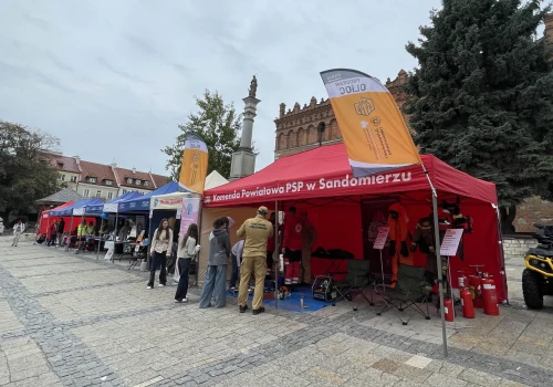 Na starówce uczono udzielania pierwszej pomocy