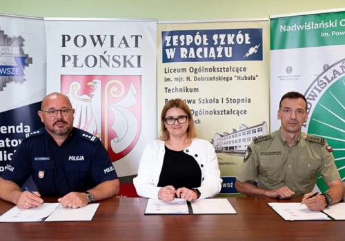 Szkoła w Raciążu dołączyła do programu szkolenia w oddziałach o profilu mundurowym