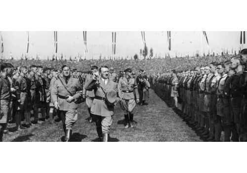 Przyczajony Piłsudski, rozmarzony Dmowski – polskie reakcje na sukcesy Hitlera