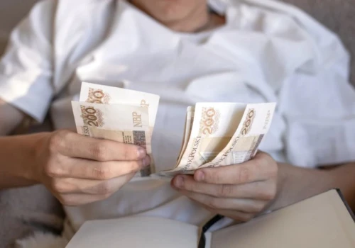 Płacą nawet 16 tys. zł i nie wymagają doświadczenia. Oferta ważna tylko 7 dni