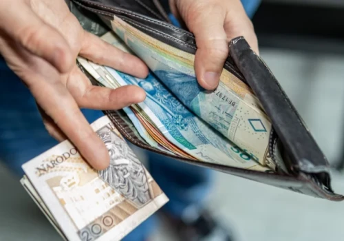 10 złotych zabrakło do 10 tys. brutto. Tak się zarabia w firmach we Wrocławiu