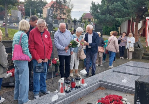 Trzy trzynieckie koła PZKO łączą siły. Wspólnie zwiedzili Stonawę i Karwinę