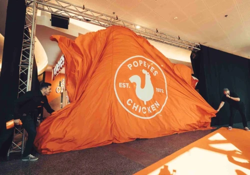Popeyes wchodzi do centrum. Każdy w kolejce dostanie darmową kanapkę