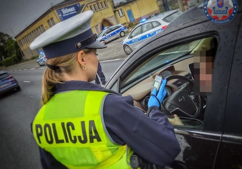 13 nietrzeźwych kierowców i ponad 150 przekroczeń prędkości. Policja podsumowała weekend