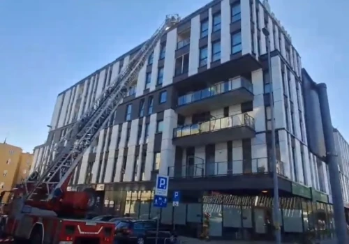 Akcja straży pożarnej w M Point w Legnicy (FILM)