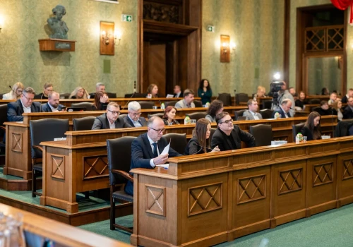 Ponad 700 mandatów do zdobycia. Wrocław szykuje się na kolejne wybory