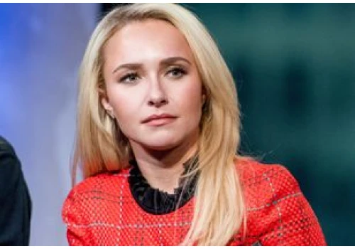 Służby przeszukały jej dom. Wiadomo, czego w nim szukali