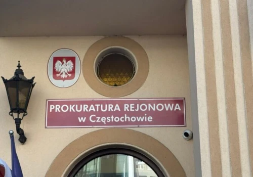 Prokuratura bada śmierć funkcjonariusza Służby Więziennej. Do tragedii doszło na stacji paliw w Miedźnie