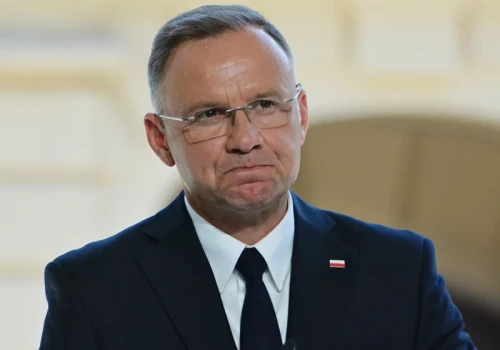 Nowe fakty o pracy Dudy w USA. Wcześniej wyciekły zarobki