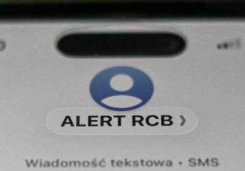 Alerty RCB wywołują panikę. Będą zmiany? „Postanowiliśmy wspólnie, żeby…”