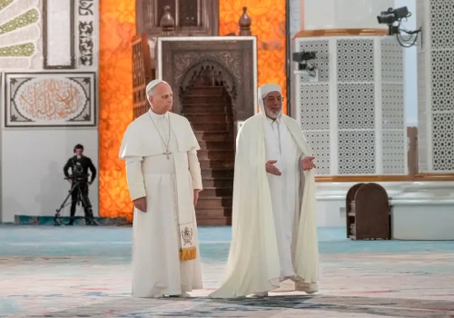 Watykan na nowo o dialogu między religiami. Co zmienia epoka wojen
