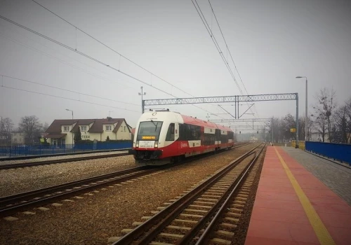 Nieco więcej pociągów Kutno – Toruń w weekendy