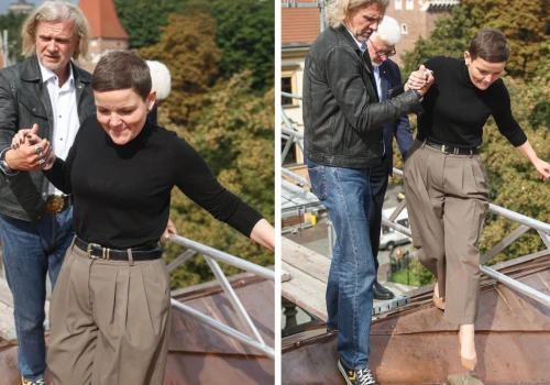 „Ministra” Cienkowska balansuje w szpilkach na dachu