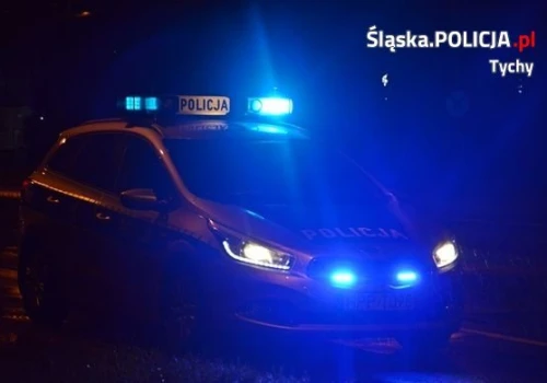 Ciało na al. Niepodległości w Tychach. Na miejscu śledczy i prokurator