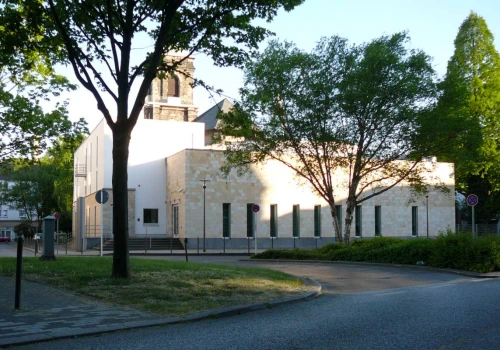 Podpalono synagogę w niemieckim Wuppertalu. „Dowód postępującego przyzwyczajania się opinii publicznej do nienawiści wobec Żydów”