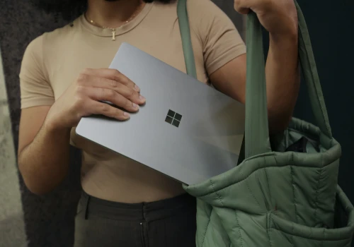To będzie absolutna potęga! Microsoft szykuje odpowiedź na MacBooka Pro!
