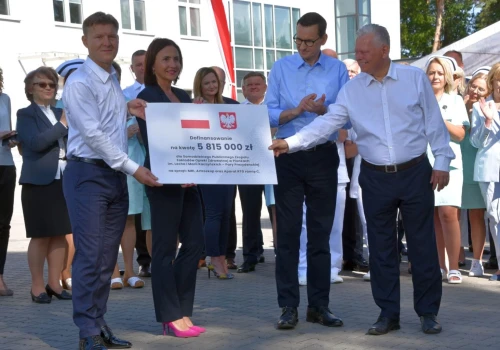 Szpitale w stanie krytycznym. „W XXI w. ludzie będą umierać z powodu zapalenia wyrostka robaczkowego”