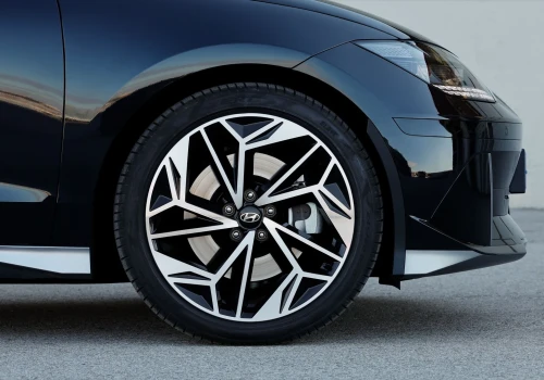 Sedan Hyundaia 60 000 zł taniej. Odechce wam się Chińczyków