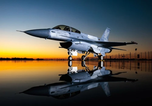 US Air Force myślą o zakupie myśliwców sprzed ponad 50 lat