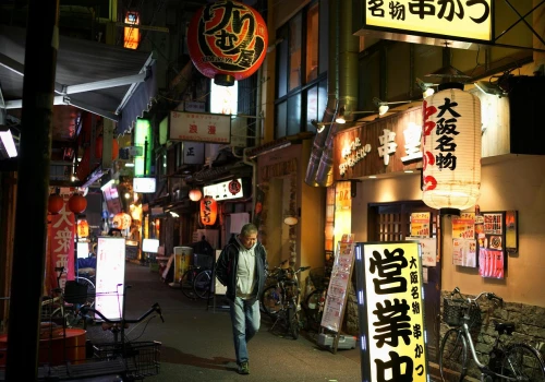 Najlepszy termin na wyjazd do Japonii. Kwitnące wiśnie to niejedyne atrakcje