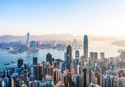 Pierwszy pięcioletni plan Hongkongu ma wzmocnić rozwój międzynarodowych centrów i hubu talentów