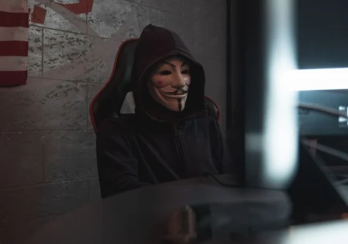 Cyberprzestępcy przejęli konto HBO Max. Tak nakłaniają użytkowników do infekowania komputerów