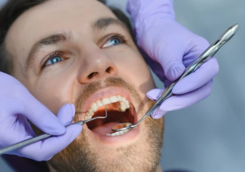 Setki złotych u dentysty. NFZ pokrywa część leczenia