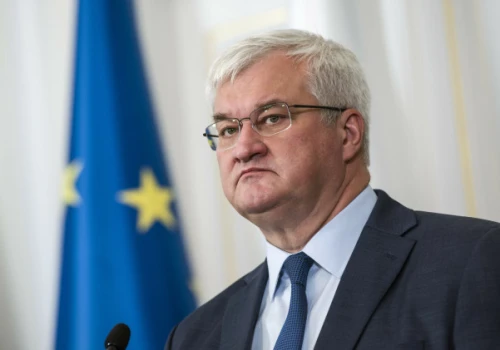 „Globalna bitwa o umysły ludzi”. Apel do całego świata o zamknięcie Rosyjskich Domów