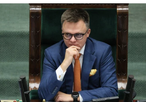 Hołownia w rządzie? Polacy odpowiedzieli w najnowszym sondażu