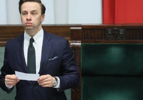 Bosak krytycznie o retoryce rządzących. 