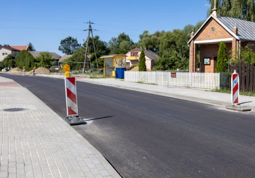 Przebudowa drogi w Chlewiskach na finiszu. Prace mają zakończyć się 14 października