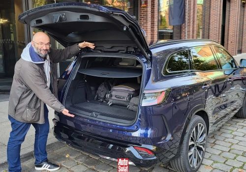 Ten SUV kosztuje tyle co Dacia. Sprawdzamy, co się psuje w dwuletnim Renault Espace