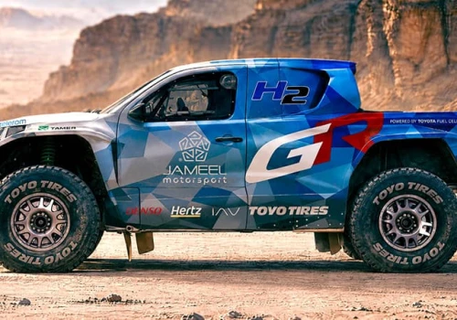 Toyota DKR GR FC Hilux - Dakarowo wodorowo