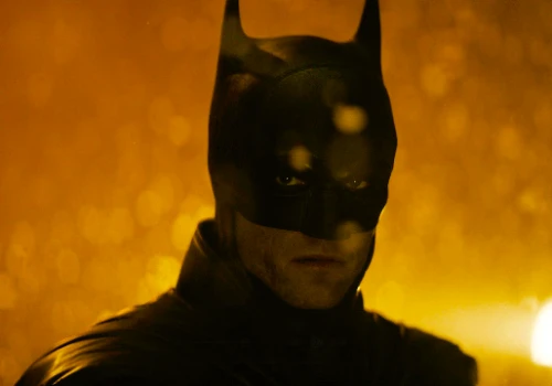 Reżyser Batmana 2 ujawnia nowe zdjęcie. Zobaczymy na nim zaśnieżone złomowisko w Gotham?
