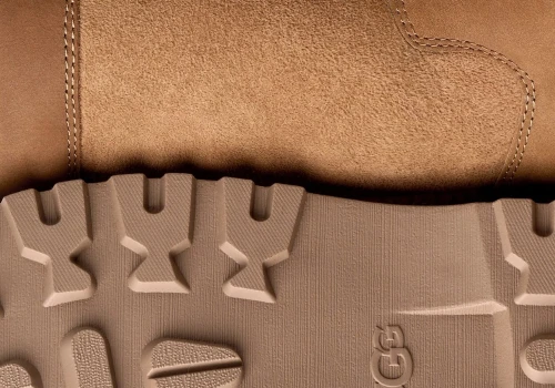 Powrót klasyki po 20 latach. UGG prezentuje reaktywowany model Birch Boot II