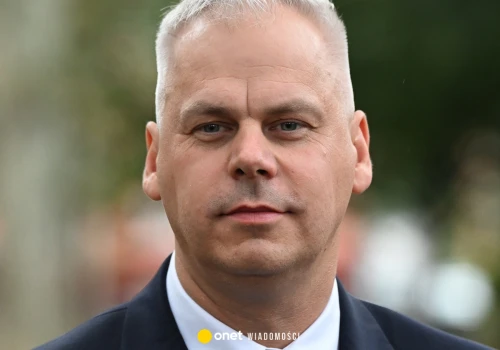Kancelaria Prezydenta odpiera zarzuty. Karol Rabenda krytykuje rząd