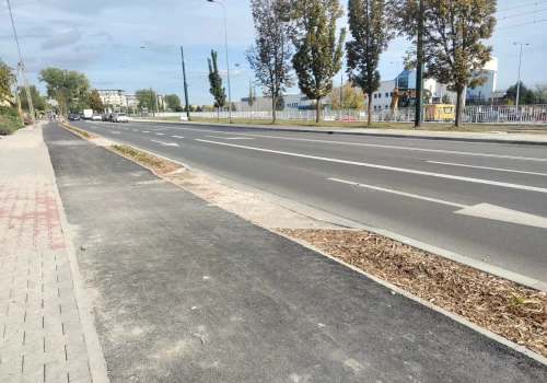 Rowerzyści ostrzegają przed nową ścieżką przy Dobrego Pasterza. Sprawdziliśmy