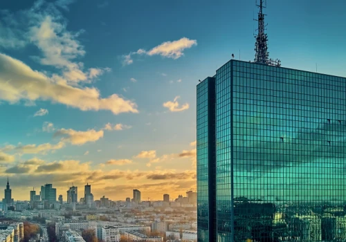 Intraco bez azbestu. Zakończyły się prace w warszawskim wieżowcu