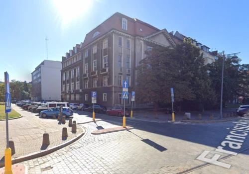 Wyremontują siedzibę policji we Wrocławiu. Modernizacja pochłonie 24 mln zł