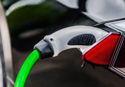 Podatkowy rachunek za elektromobilność. Krajowy budżet zaczyna cierpieć
