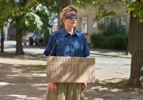 Słoneczna. Poza ciszą: sezon 1, odcinek 1-4 - recenzja