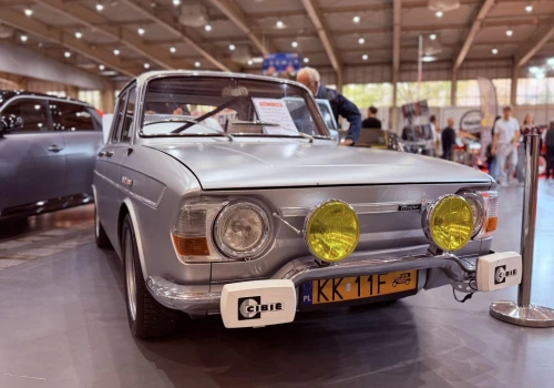 Renault R10 Major – niepozorna, szara myszka z silnikiem Alpine (Retro Motor Show 2026)