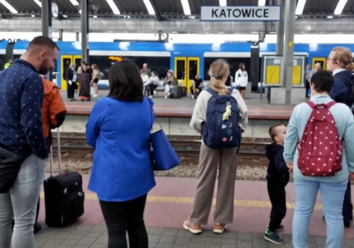 Bilety za złotówkę dla kierowców. Koleje Śląskie zachęcają do przesiadki na pociąg